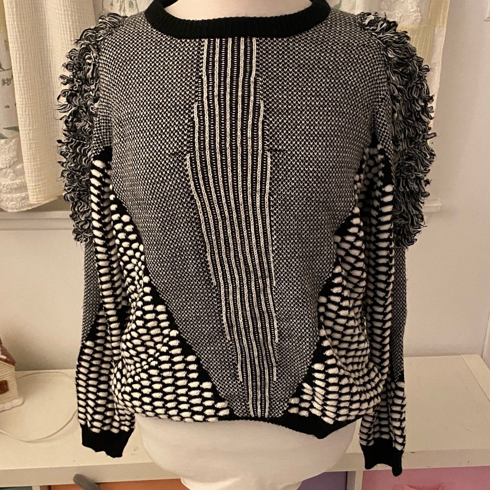 Tularosa Monochrome Textured Crew Neck Sweater